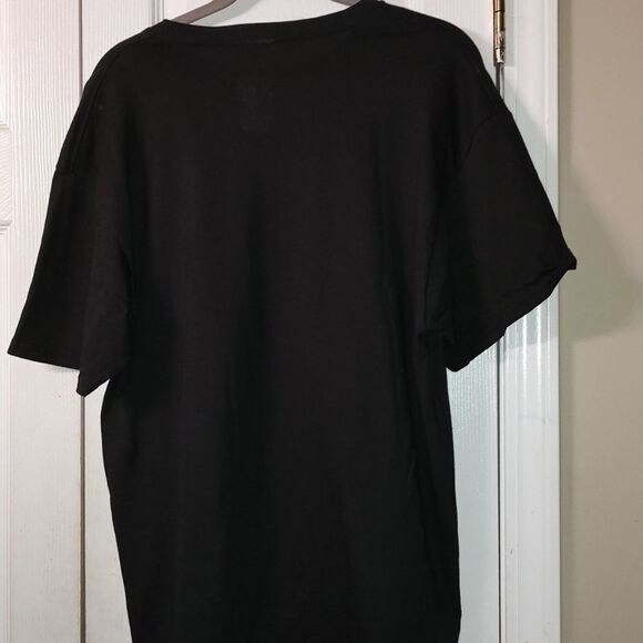 Motley Crue  tshirt Shout at the Devil Sz L - Picture 4 of 4